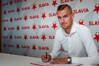 Revolta v kabině mistrovské Slavie. Kvůli vyhazovu Chorého chce skončit další hvězda