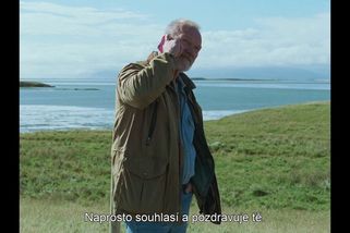 RECENZE: Film Co nám zbylo z lásky senzitivně zpřítomňuje nejistotu, panující z odloučení manželů - Novinky