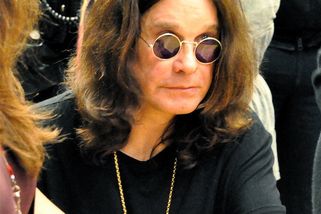 Ozzy Osbourne žil tak divoce, že by to dnes málokdo ustál