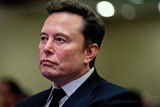 „Nolan znesvětil Odysseu kvůli Oscarům.“ Musk se t...