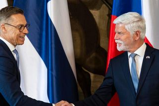 Frontální útok. Prezident Pavel sundal ve vztahu k Trumpovi rukavice