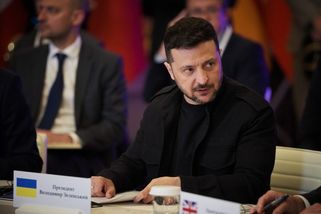 Zelenskyj: Některé firmy včetně českých dodávají Rusku stroje k výrobě zbraní - Seznam Zprávy