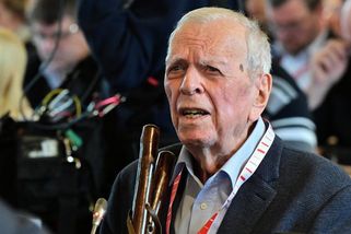 Nejvyšší ocenění sudetských Němců letos v Brně obdrží disident Milan Uhde - Seznam Zprávy