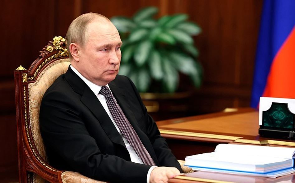 Putin je prolhaný paranoik, píše se v dokumentech...
