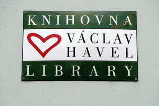 Zájem mají jiní sponzoři, jsem optimista, říká Dušek z Knihovny Václava Havla - Seznam Zprávy
