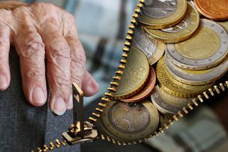 Kvalitní dynamické fondy zajistí přilepšení k důchodu i desítky tisíc měsíčně - Médium.cz