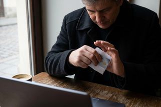Bankovní kartu své manželky nesmíte používat, i kdyby vám ji dala do ruky spolu s PIN kódem - Techsvět