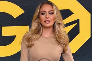 Cage girl Oktagonu se odvázala. Uhlířová ukázala fotky nahoře bez