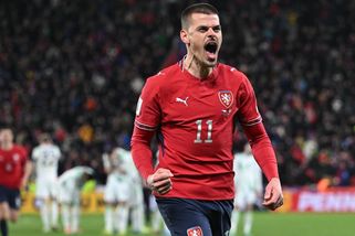 Jeden z českých hrdinů baráže přijde o MS - Sport.cz
