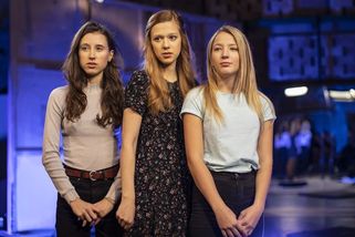 Němci nám ukradli formát, zlobí se režisér filmu V síti - Novinky
