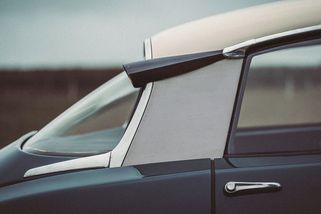 Ani Ferrari, ani Porsche. Anketu o „nejvíc cool“ auto všech dob ovládl model masové francouzské značky - Garáž.cz