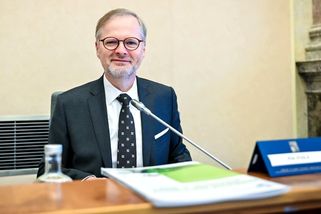 Seberme politickým stranám a hnutím naše peníze. Prospějeme jim - fintag.cz