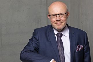 Válek vrací do hry nadstandard u lékaře, chce ale i systém bonusů - Seznam Zprávy