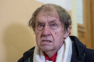 Důstojně odškodnit, nařídil Ústavní soud. Disident dostal od justice navrch pár tisíc - Novinky