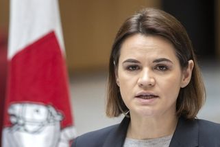 Česko má dva problémy s kanceláří pro Cichanouskou. Peníze a riziko Lukašenkovy odvety - Novinky