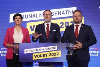 Volby by vyhrála koalice Spolu. Těsně by předstihla ANO - Seznam Zprávy