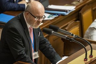 Vizita: Válek se chlubí pomocí, kterou neposkytl - Seznam Zprávy