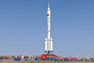 Čína vyslala na Nebeský palác tři astronauty, jeden má na stanici strávit rok - Seznam Zprávy