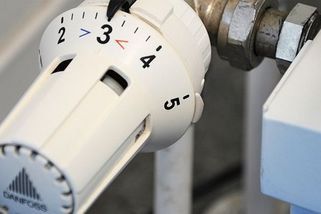 Na pracovištích bude moci být chladněji než doposud - Novinky