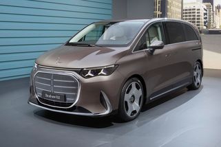 Luxusní rodinný Mercedes přijíždí do Česka! Má parametry limuzíny, známe první české ceny - Garáž.cz