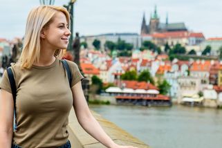 Průvodkyně Romana: Zubaře mám v Asii, je 20krát levnější. A chodím tam i na nehty. U nás využívám sekáče - Proženy.cz