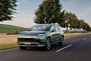 Hyundai IONIQ 9 míří do Evropy: velké elektrické SUV pro 7 osob, dojezd přes 600 km a ceny pro český trh