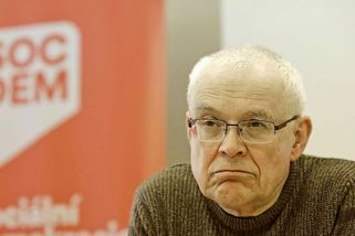 Řekněte, kdo má na zuby. Špidla jako možný „lidový vůdce“ levice