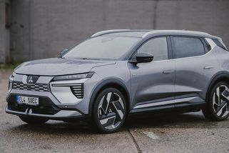 Mitsubishi Eclipse Cross má české ceny. Začíná nad magickou hranicí, ale výbavou nešetří - Garáž.cz
