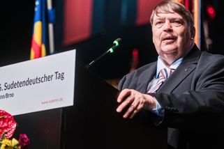 Dnešek je skutečnou nabídkou k míru, řekl v Brně Bernd Posselt