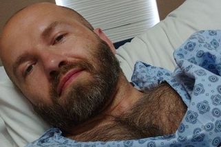 Zpackané operace penisu zničily Petrovi intimní život, ale hlavně psychiku. Hledá pomoc - Médium.cz
