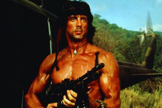 Nový Rambo odhalen: Sylvester Stallone končí a nahradí ho mladý svalovec. Vrací se i skandály opředený herec