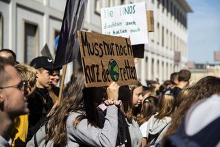 Německo s novou vládou pojede ve starých kolejích - Svět hospodářství