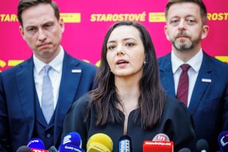 Jako dobyvatelé, zní ze STAN k nezvolení Urbanové. Opozice hrozí odvetou - Seznam Zprávy