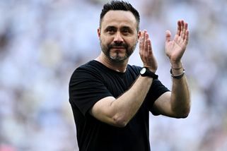 Životní úspěch, jásal De Zerbi po záchraně Tottenhamu. Kinskému vysekl poklonu
