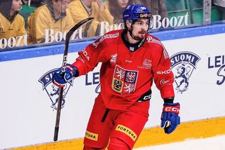 Do extraligy se vrací zvučné jméno. Pardubice vítají mistra světa z Prahy - Sport.cz