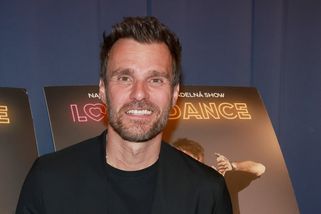 Nechtěl slavit, nakonec ovládl Čapí hnízdo. Leoš Mareš uspořádal druhou oslavu padesátin, nechyběl ani miliardář Daniel Křetínský