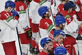 Kdo můžeš, prchni radši ven. V bažině topící se český hokej už ve světě neberou vážně - Sport.cz