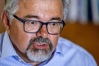 Weigl ke sporu o summit NATO: Pavel je voják, tak velí a nehledá dohodu