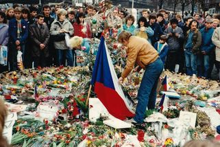 Václav Havel viděl českou politiku jako absurdní drama a měl recht - Médium.cz
