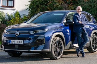 Tvář pořadu Star Dance Marek Eben je roky věrný jediné značce. Teď si převzal nové auto - Garáž.cz