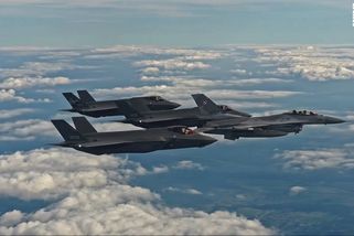 Poláci už mají k dispozici první tři stíhačky F-35 - Novinky