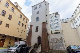 FOTO: Unikátní gotické věže v centru Prahy. Nejsou přístupné a téměř nikdo o nich neví - Novinky