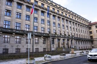 Vysoký úředník ministerstva dopravy je podezřelý ze střetu zájmů - Novinky