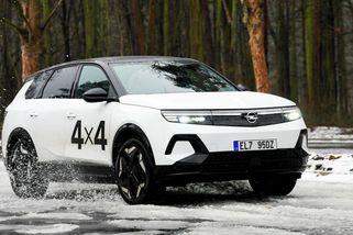 Test Opelu Grandland Electric 4×4: Nadchne dynamikou i trakcí