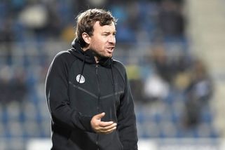 Doživotní distanc! Český kouč, který nahrával nahé fotbalistky, si už nezatrénuje - Sport.cz