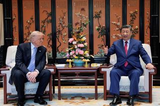 Trump se v Pekingu opět sešel s prezidentem Siem, na programu mají pracovní oběd - Seznam Zprávy