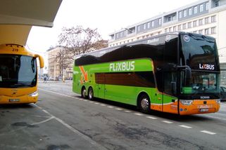 Ceny benzinu plní autobusy. FlixBus si chce Čechy udržet a zatím nezdražil - Seznam Zprávy
