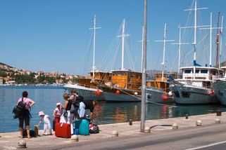 Turista si v Chorvatsku zaplatil polopenzi. V hotelu nám naúčtovali vodu, zuří