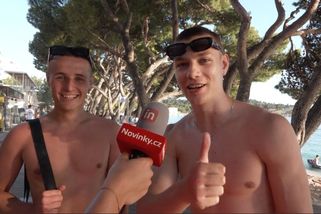 Češi v Chorvatsku: Pláže narvané, holek málo, moře nejlepší - Novinky