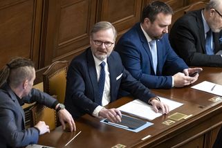 Vláda při známkování příliš neobstála, nejhůř dopadl Stanjura - Novinky